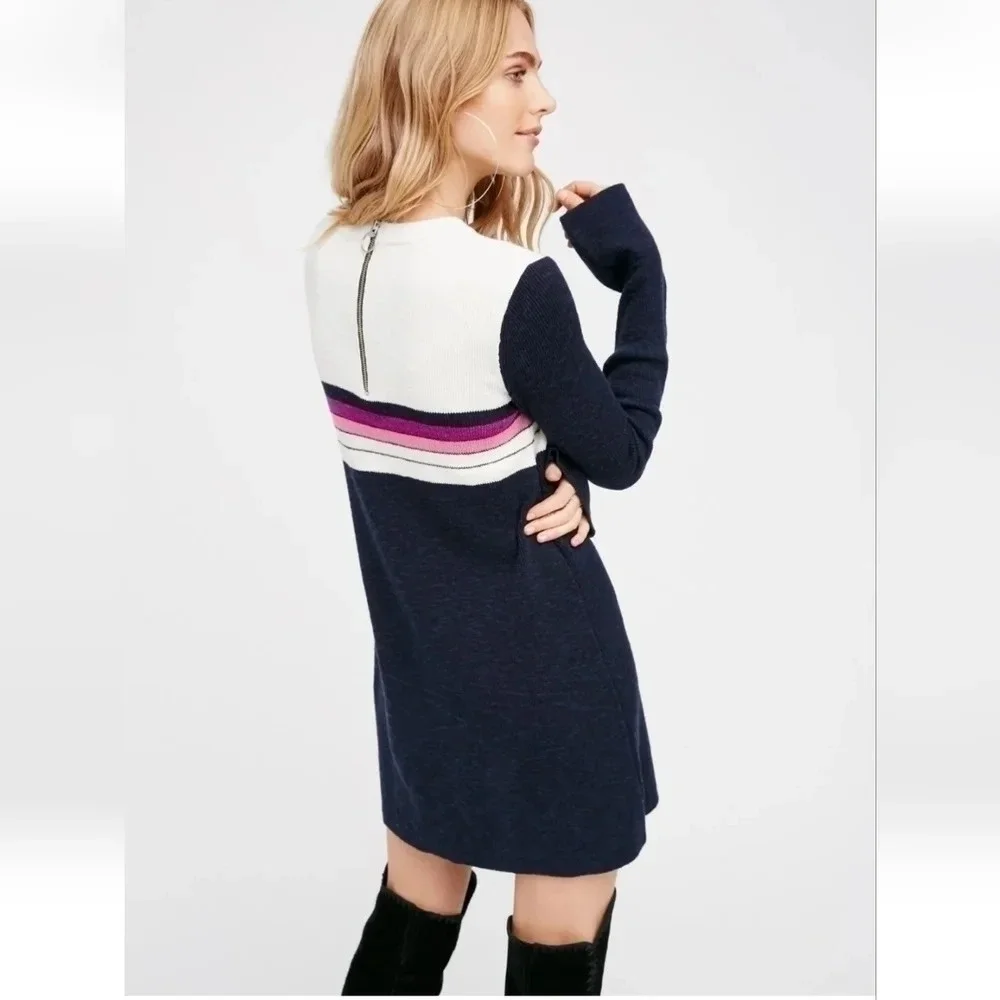 || FREE PEOPLE || Colorblock sweater dress, mini, long sleeves, blue